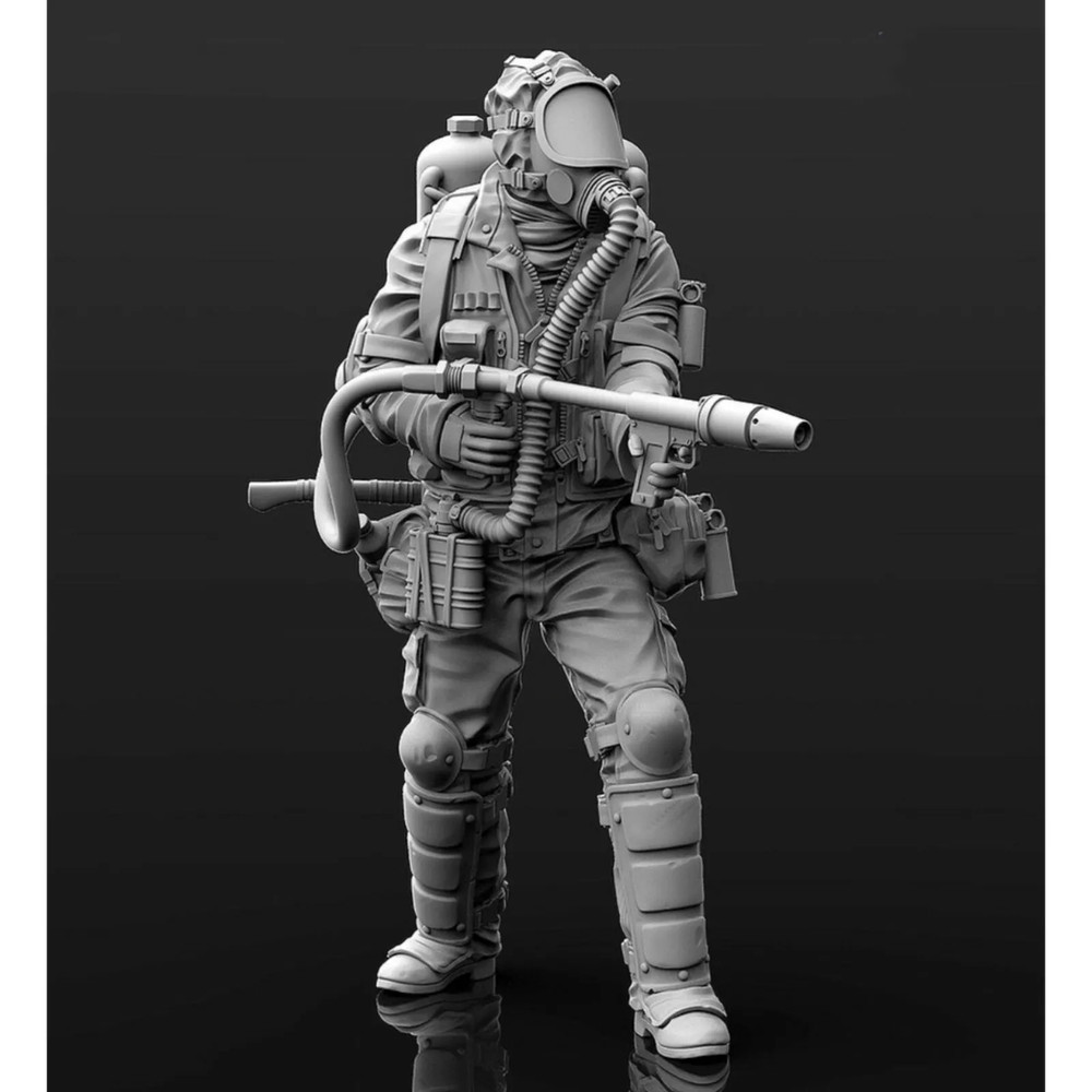 1/35 resin figures model Biochemical soldier unassembled Unpainted
