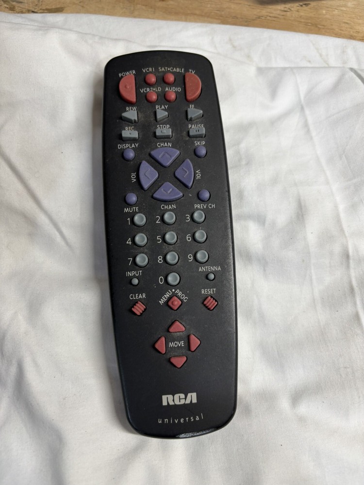 RCA Black Universal Vintage Remote Control Battery AA Model CRK74AA3 *Working