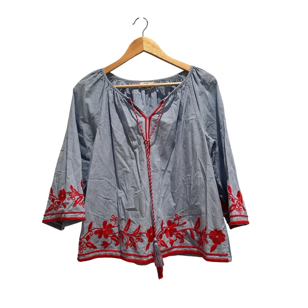 Crown & Ivy Embroidered Prairie Boho Peasant Top Medium Blue Stripe Floral Shirt