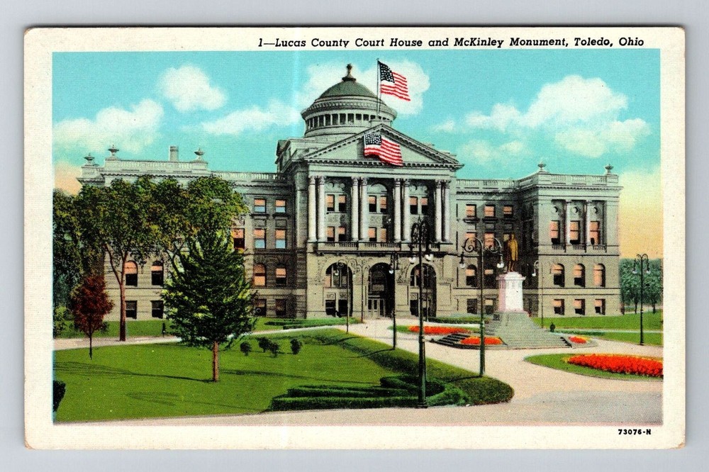 Toledo OH-Ohio, Lucas County Court House, McKinley Monument Vintage Postcard
