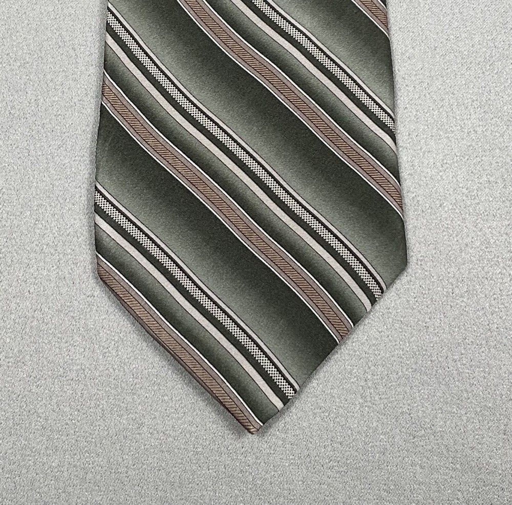 Pierre Cardin Tie Mens 3.5” Wide x 58” Long Gray Beige Striped 100% Silk