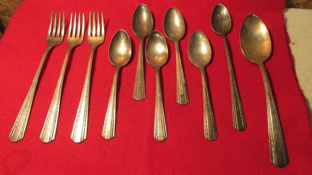 Vintage American Silver Plate Camelot 10-Piece Set  