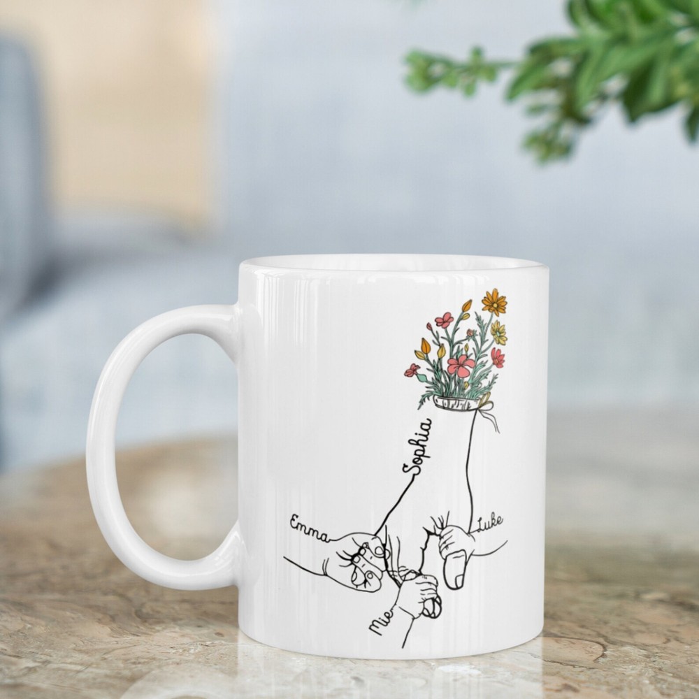 Personalized Holding Mom's Hand Mug Custom Hand Mom And Kids Coffee Gift For Mom