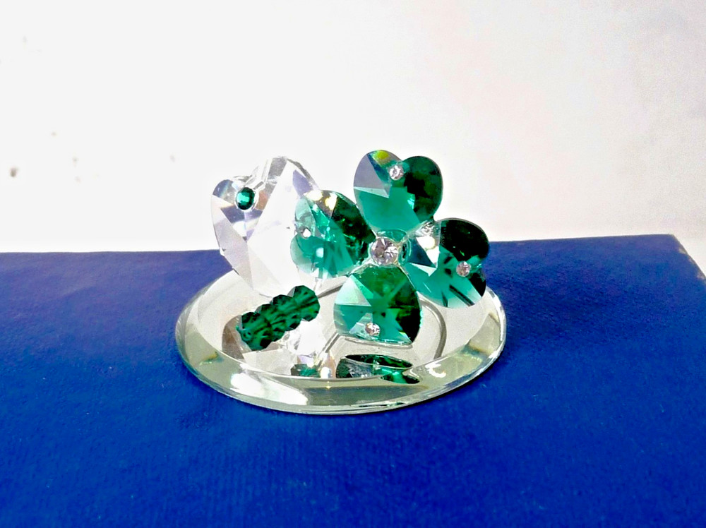 Vintage Austrian Crystal Lucky Green Four Leaf Clover With Heart Figurine