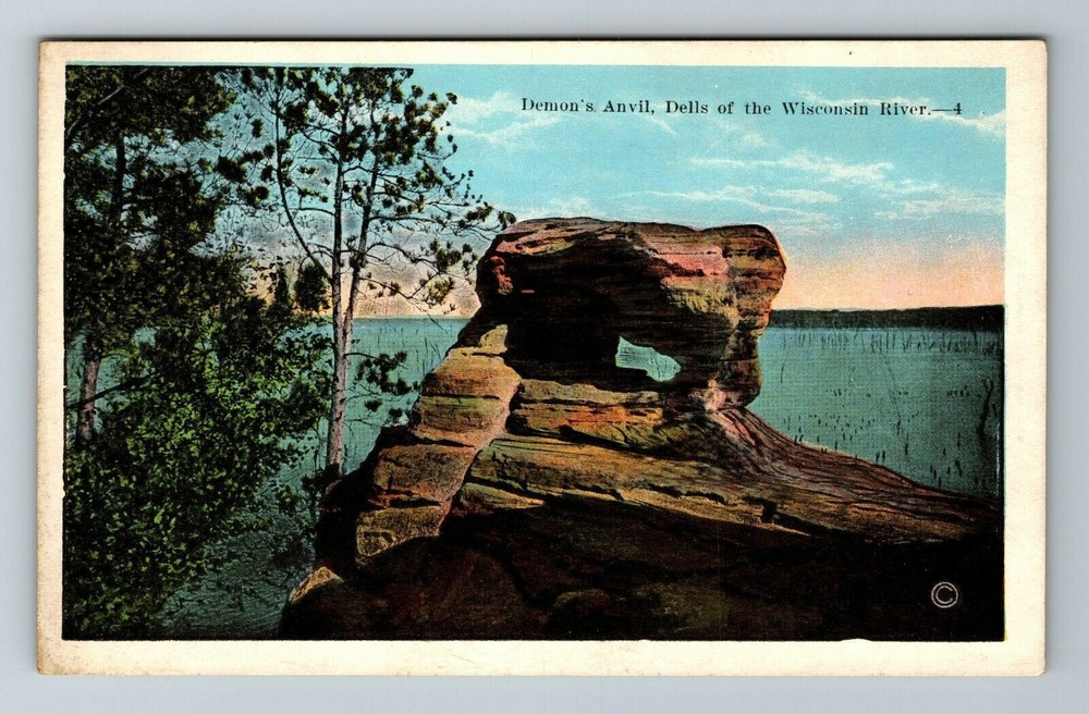 WI-Wisconsin, Demon's Anvil, Dells The River, Scenic, Vintage Postcard
