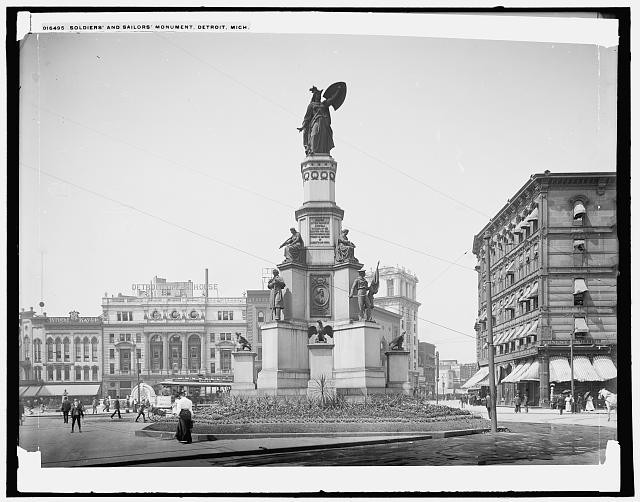 Photo:Soldiers' and Sailors' Monument, Mich., Detroit