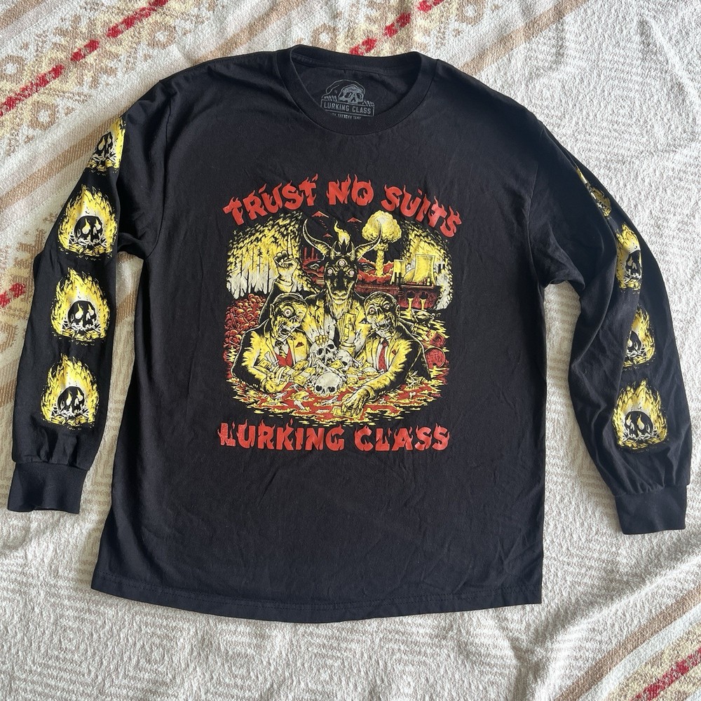 Lurking Class Mens’s Long Sleeve Black T-Shirt Size Large Free Shipping US