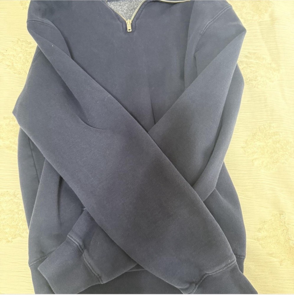 Brandy Melville Dark Blue Fleece Pullover 1/4 Zip Crew Neck One Size Women