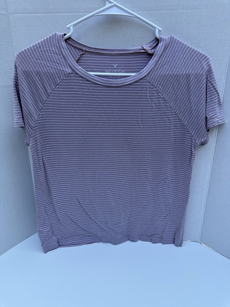 American Eagle Women’s Shirt Soft & Sexy Striped Pink Size Medium Round Neck