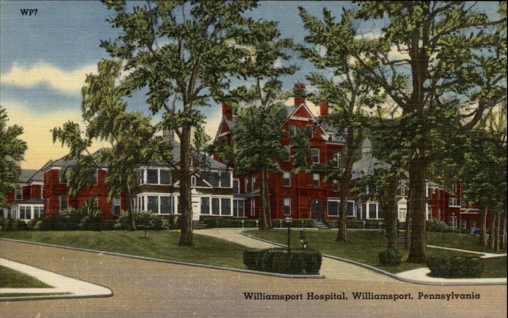 Williamsport Hospital Pennsylvania ~ 1940s linen postcard