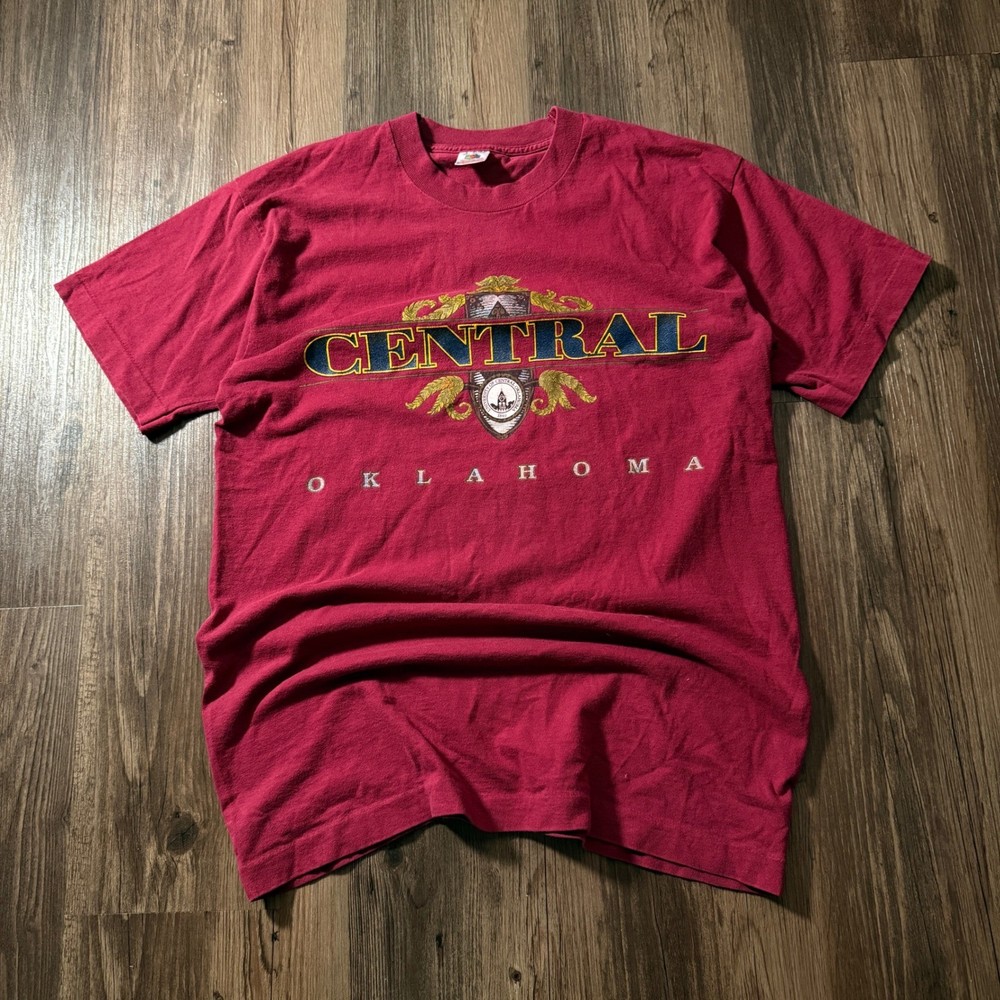 Vintage Central Oklahoma Fruit of the Loom T-Shirt Adult Large University
