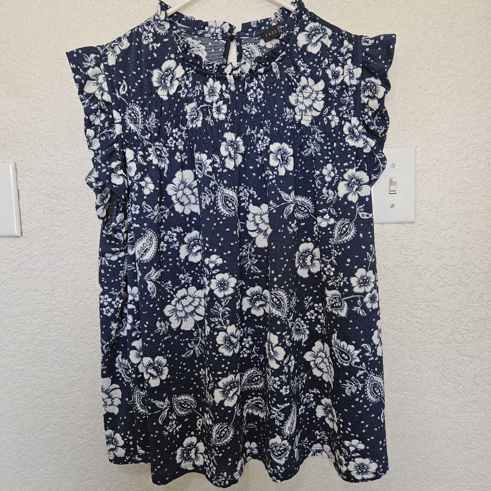 Fred David Womens Navy Blue Floral Smocked Baby Doll Top Size 2X Ruffled