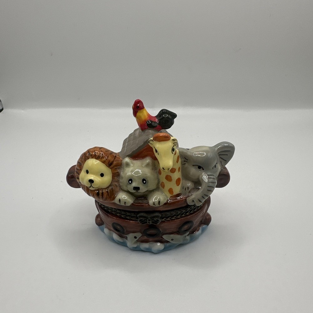 Vintage Noah's Ark Animal Porcelain Hinged Trinket Box 2.5