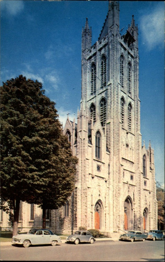 St Mary's Cathedral ~ Kingston Ontario Canada ~ 1950s cars VW Bug ~ postcard