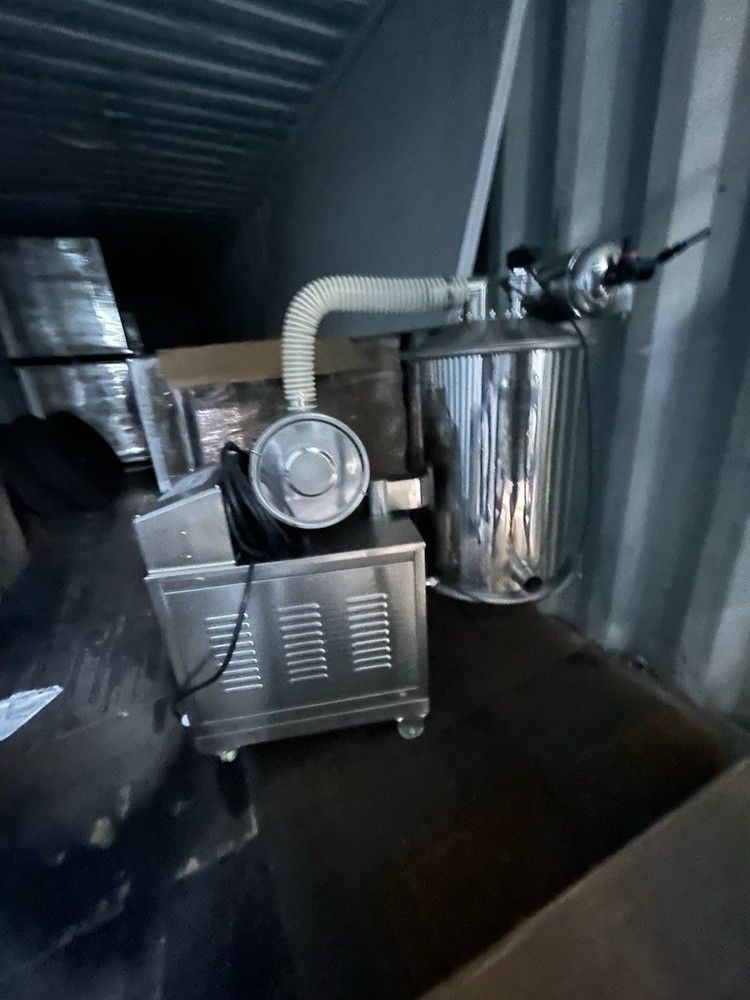 CAPSULCN CTL-1 Vacuum Feeder Dust-Free Feeding Station, Expiration 2024-08