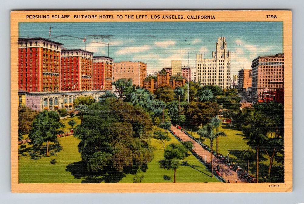 Los Angeles, CA-California Pershing Square Biltmore Hotel Vintage c1946 Postcard