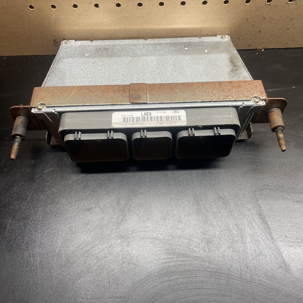 2002 FORD EXPLORER ECU ECM AT 4.0 ENGINE COMPUTER CONTROL MODULE