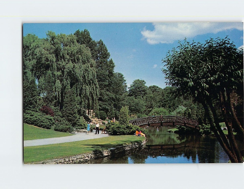 Postcard The Edwards Gardens A Metropolitan Toronto Park Canada