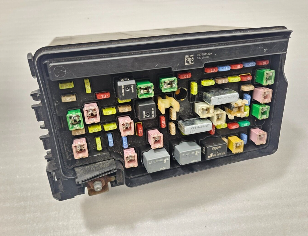 2009 DODGE RAM 1500 TOTALLY INTEGRATED POWER MODULE TIPM 04692123AE