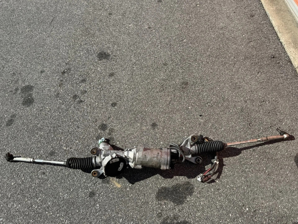 2021 2022 Subaru XV Crosstrek Power Steering Rack & Pinion 34110FL321 OEM 2705