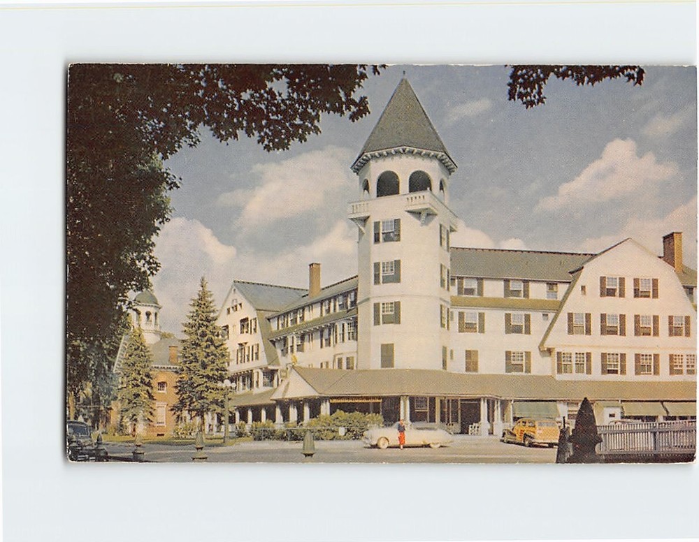 Postcard Woodstock Inn Woodstock Vermont USA