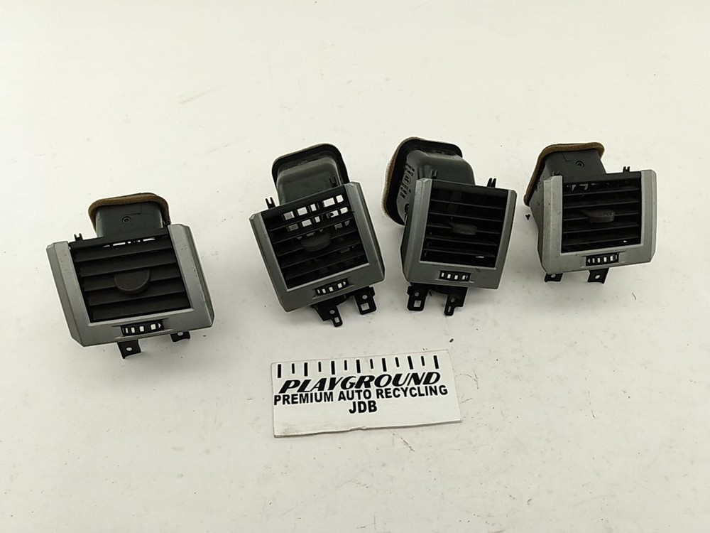 Range Rover Sport L320 Set Of Dash Dashboard Air Vent Grille Fits 2005-2009 05