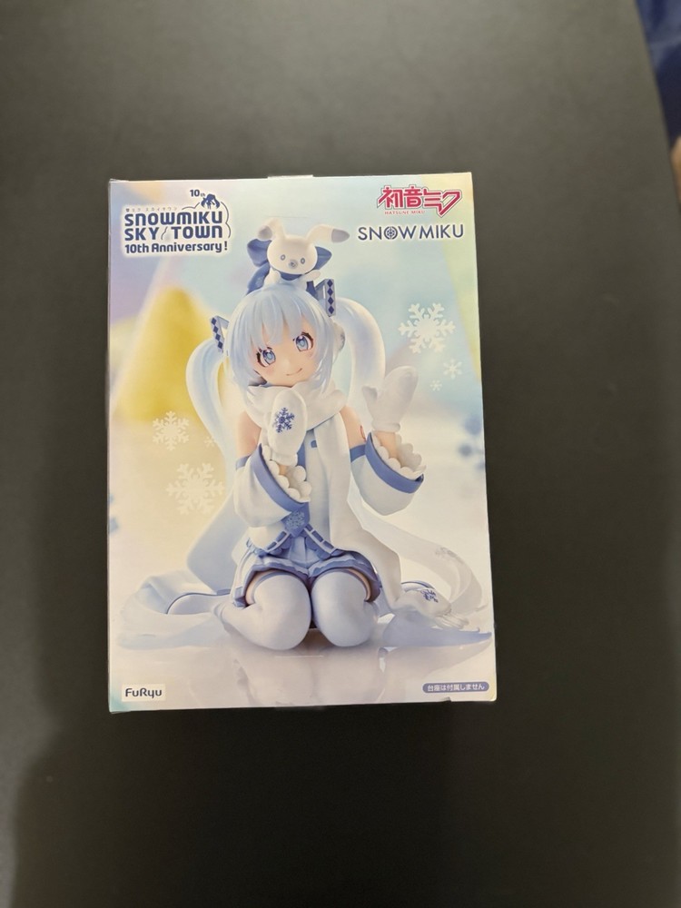 Snow Miku Sky Town 10th Anniversary Figure FuRyu Noodle Stopper Hatsune Miku New