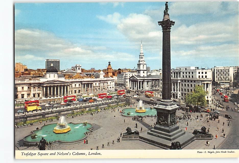 Postcard Trafalgar Square & Nelson's Column London England