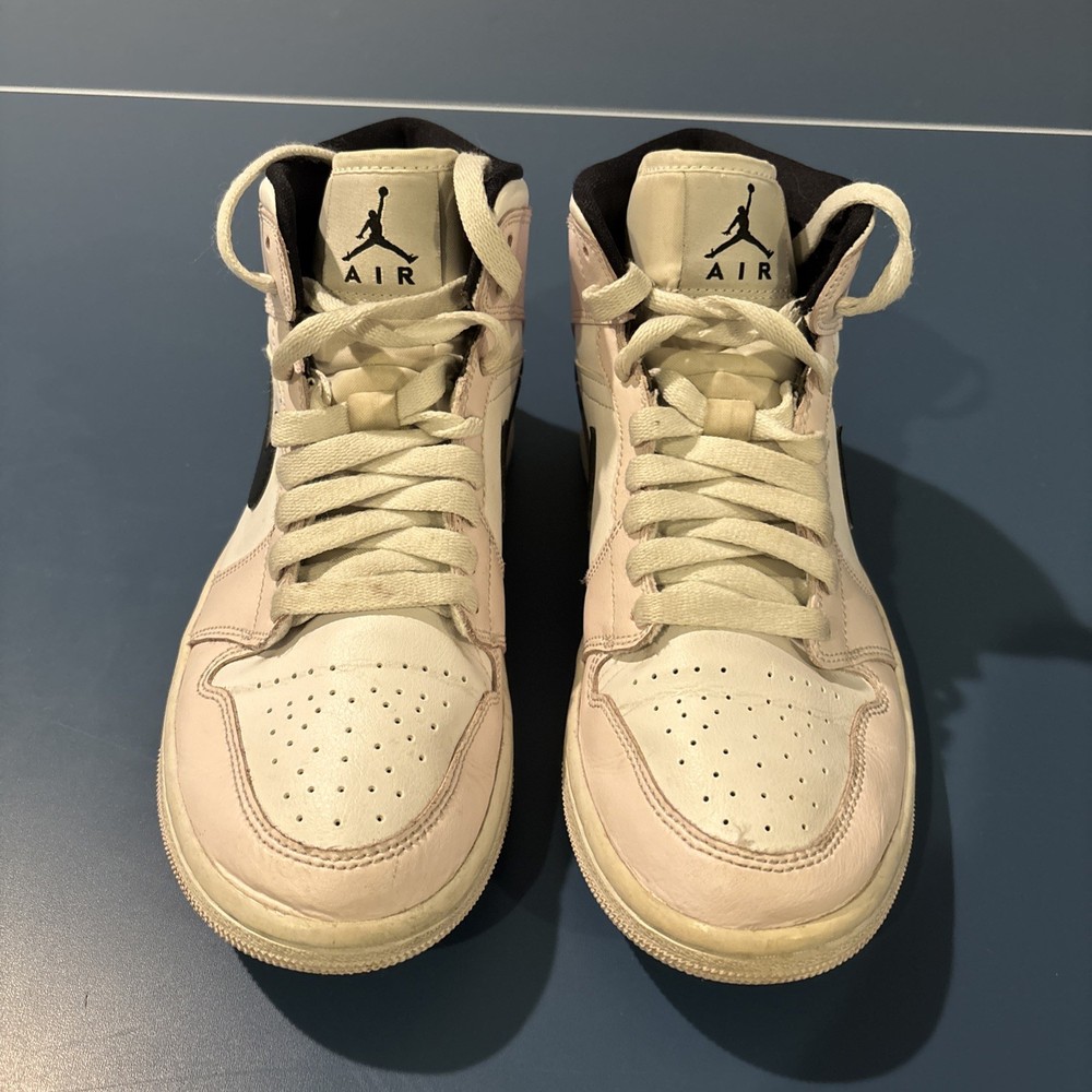 Nike Air Jordan 1 Mid Women's Shoes, Size 8.5, Barely Rose, BQ6472 500
