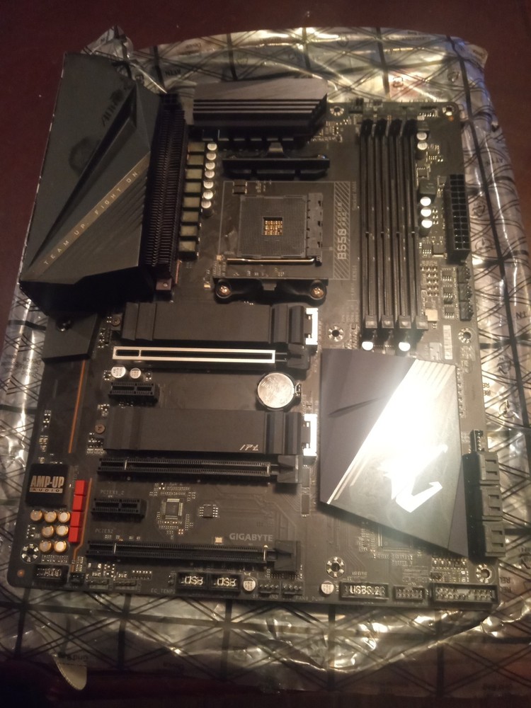 GIGABYTE B550 AORUS PRO AM4 Socket AMD ATX Motherboard