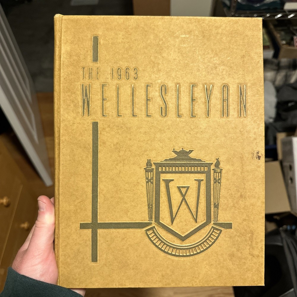 Yearbook Wellesley Massachusetts Wellesley High School Wellesleyan 1963