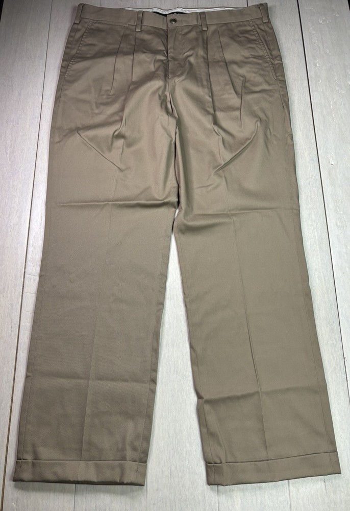 Eddie Bauer Dress Pants Mens 38x32 Wrinkle Resistant Classic Fit Cotton Khaki