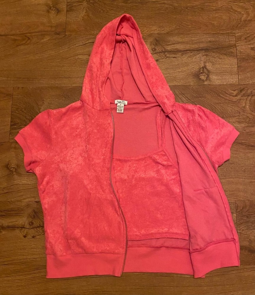rue21 Pink Cropped Top and Short Sleeve Zip Up Jacket Two-Piece Set - Size M