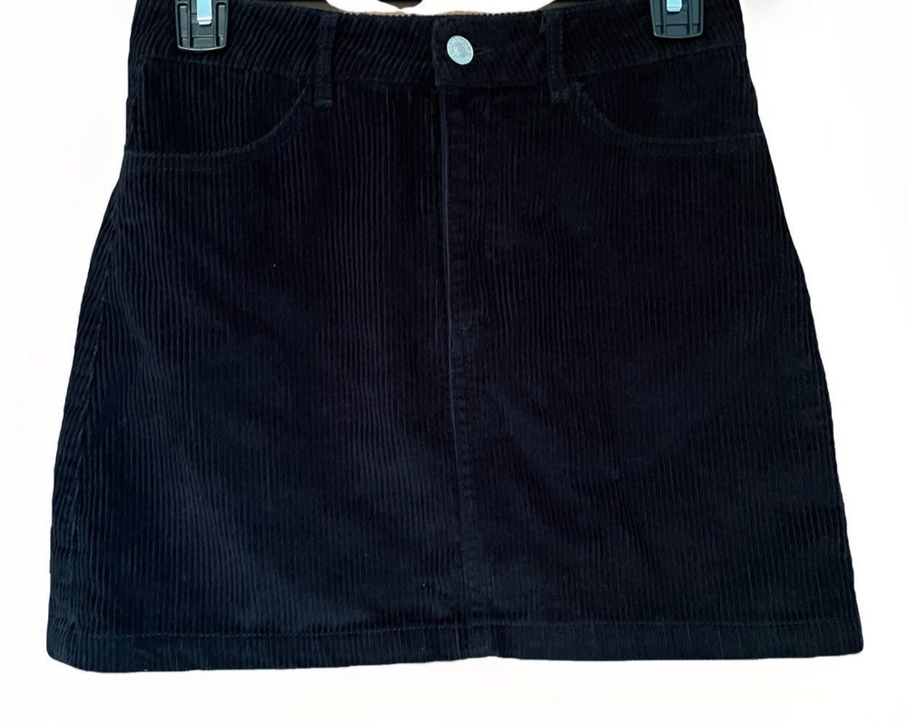 Forever 21 Women's Corduroy Mini Skirt Size S Black Cotton Casual Career Cute