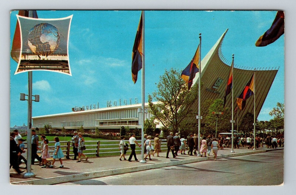 Queens NY-New York, General Motors Futurama Building, Vintage Postcard
