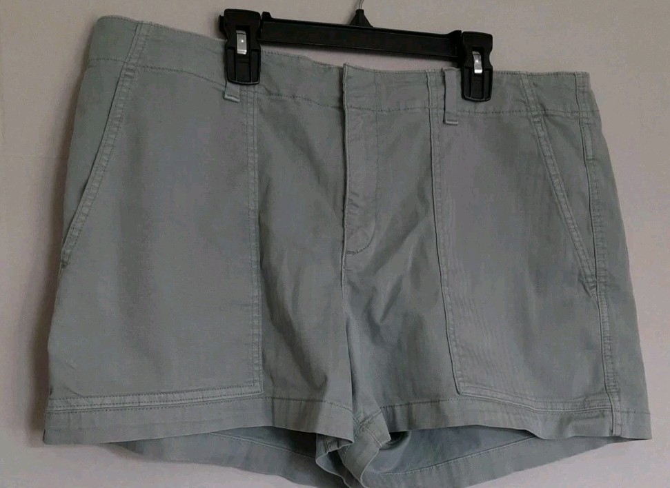 Gap Womens Shorts Size 14
