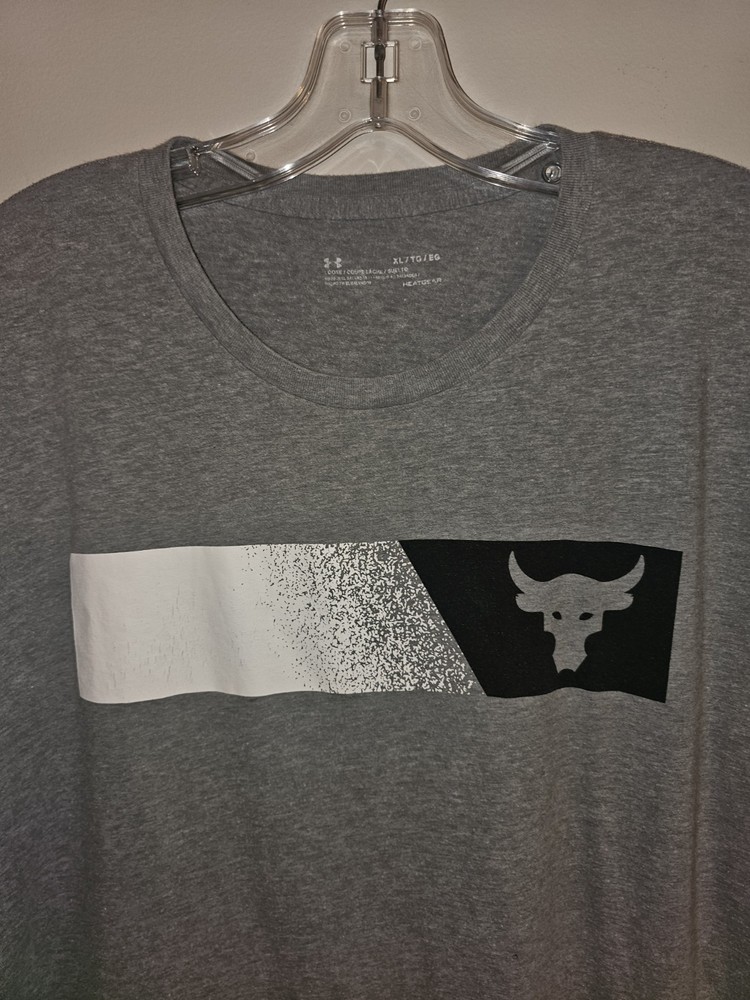 Under Armour Project Rock Xl Mens Gray Graphic Logo Short Sleeve Tee