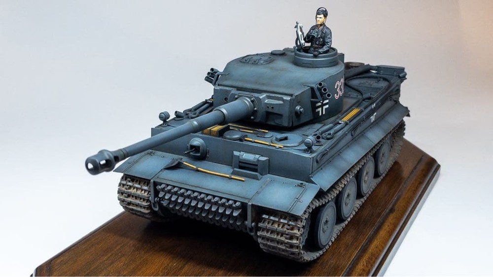 Built & Painted Tamiya 1/35 Tiger I  German Army Heavy Tank