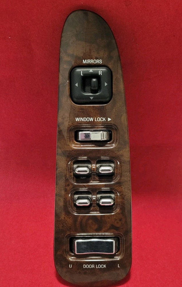 98-02 Lincoln Town Car Power Window & Lock Switch Bezel OEM F8VB-14540