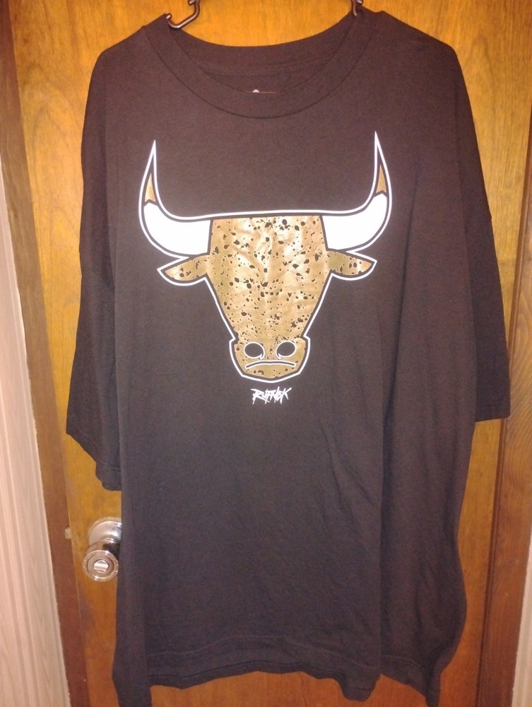 Rufneck: Chigaco Bulls Logo T-Shirt Mens 4XL