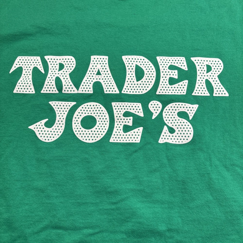Trader Joes Crew T shirt Size Medium Employee Short Sleeve Cotton Tee