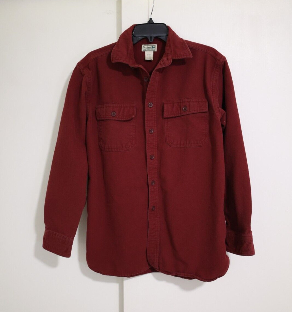 LL Bean Mens Medium Maroon Chamois Cloth Button Shirt Outdoor Camp Cabin Pockets