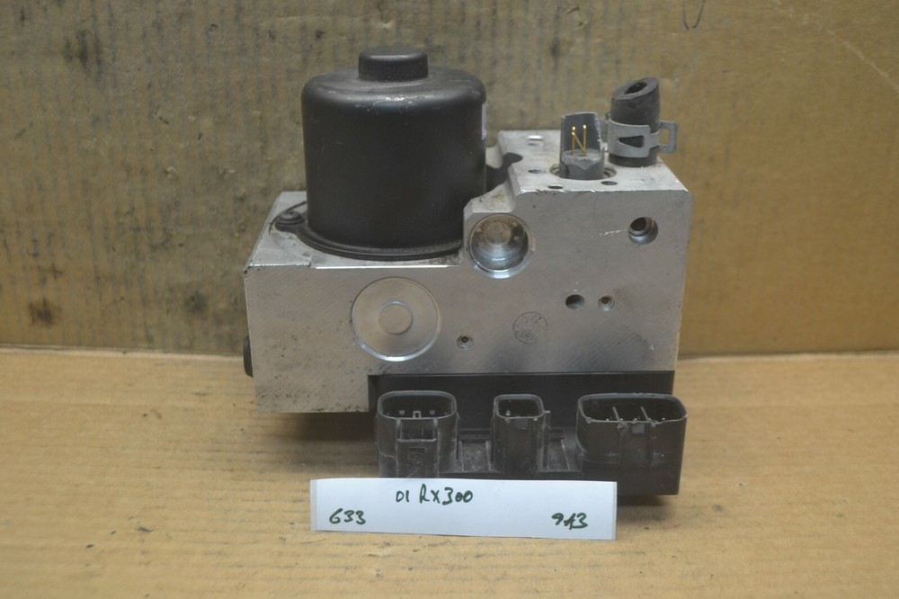 Lexus RX300 2000-2002 ABS Brake Pump Control Module 4454048030 633-9A3