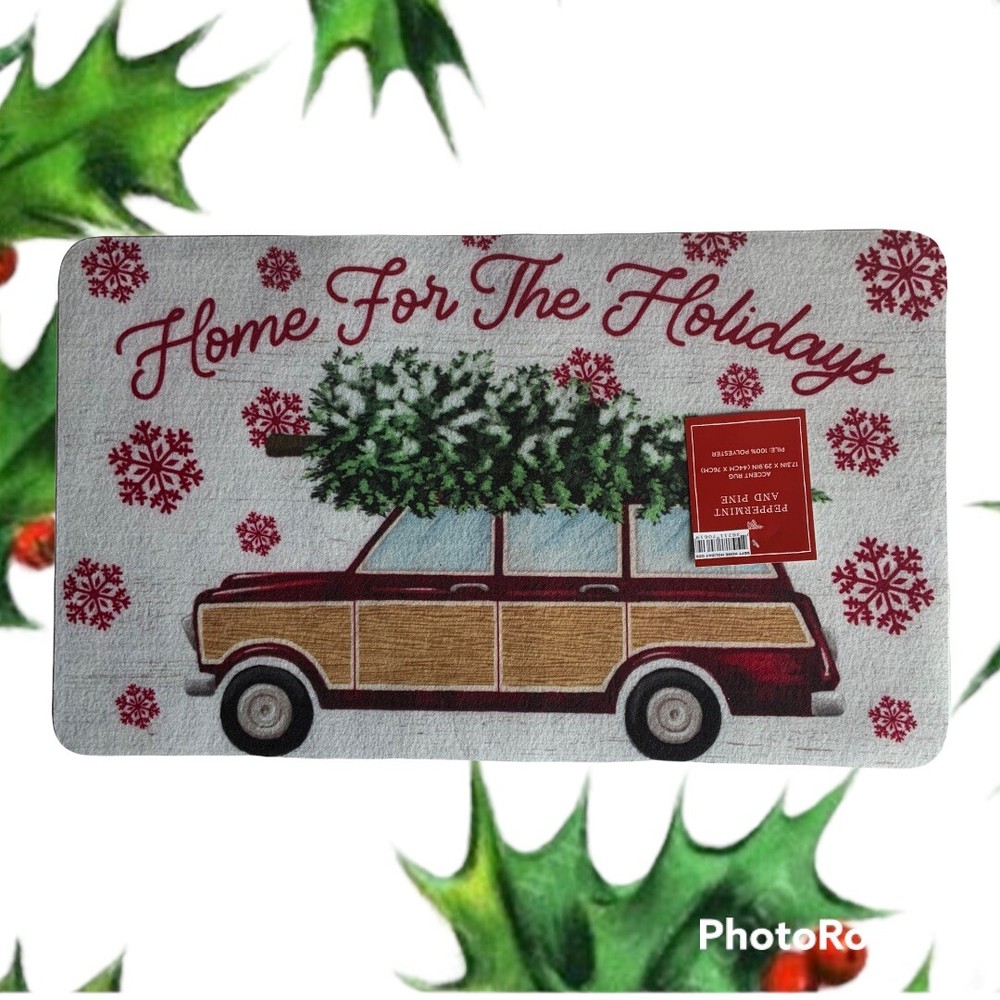 Accent Rug Christmas Old Fashion Vintage Car Family Holiday Scatter Rug Mat-image