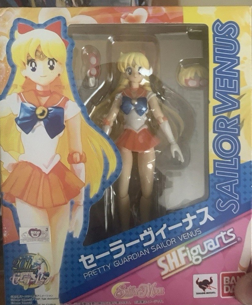 Bandai SH Figuarts Sailor Moon Pretty Guardian Sailor Venus 2014 Figure