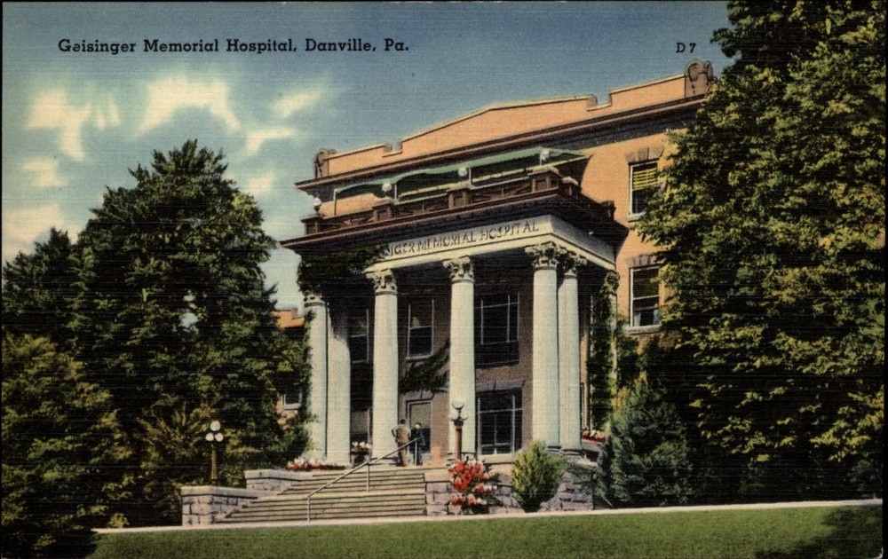 Geisinger Memorial Hospital ~ Danville Florida FL ~ unused 1940s linen postcard