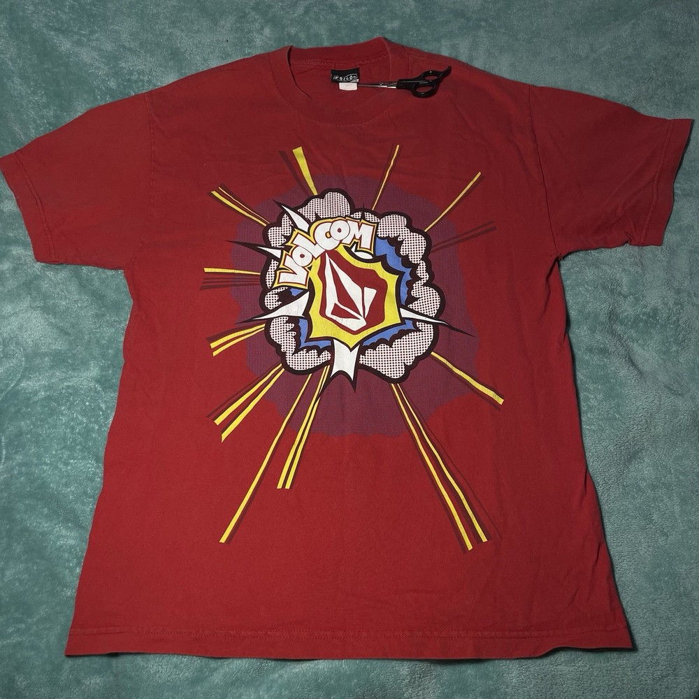 Vintage Y2K  Volcom Men's Red Cotton Graphic Logo  Short Sleeve T-Shirt Size L