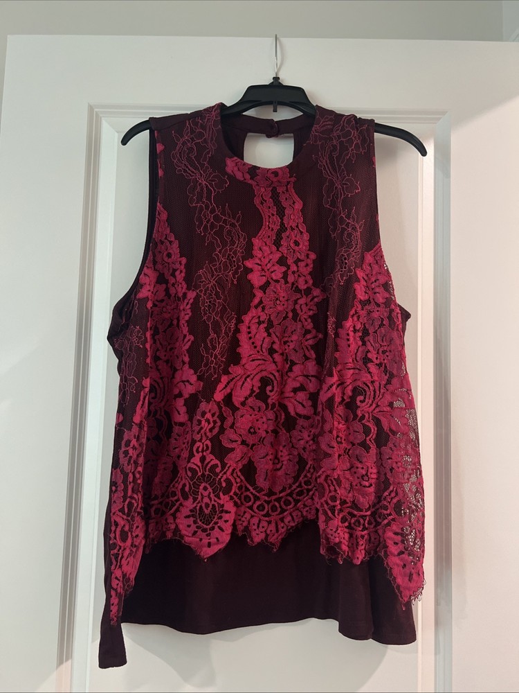 Maurice’s Women’s Size 2XL Hot Pink & Red Sleeveless Lace Top