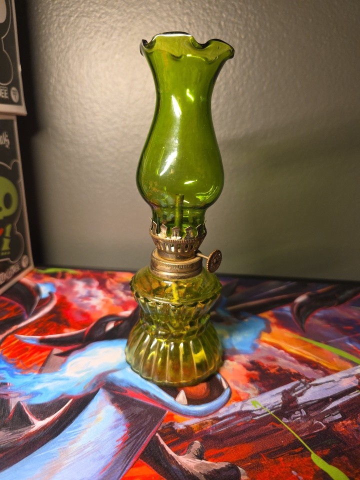 Vintage Green Glass Small Oil Lamp Made in Hong Kong 8