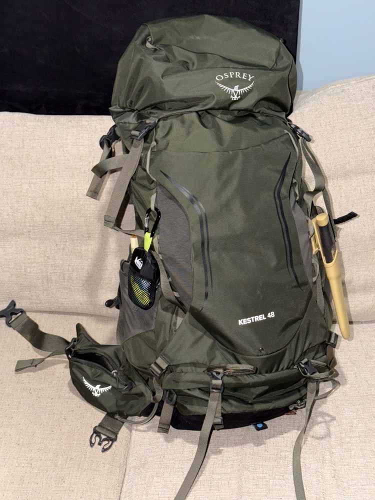 Osprey Kestrel 48 M/L Backpack for Backpacking - Olive 